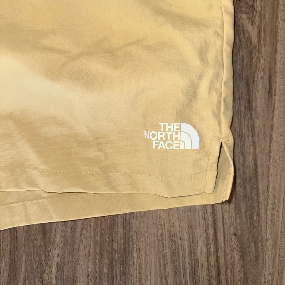 The North Face Mens Action Shorts 2.0 -‎ Khaki Stone - Drawstring - XXL short